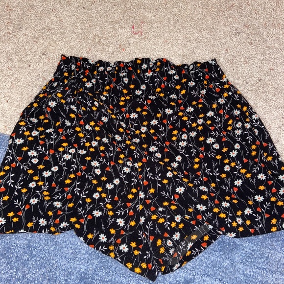 Two piece flowy outfit - Picture 3 of 3